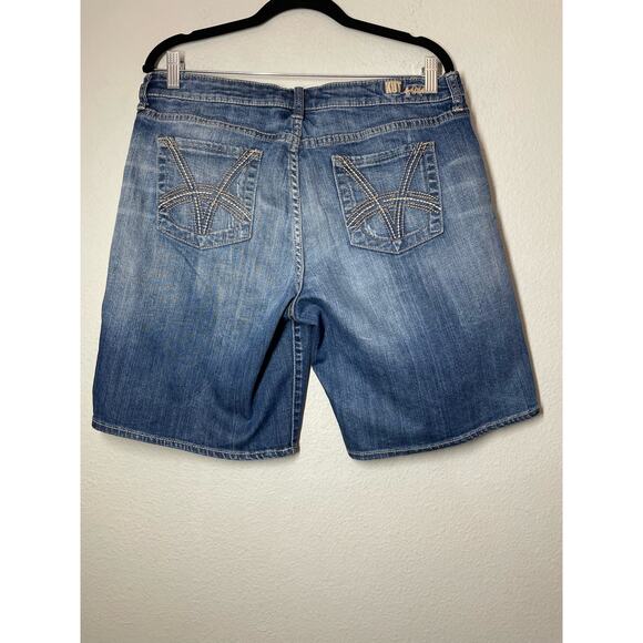 Kut from the Kloth Demin Jean Shorts Jorts Size 14 KS734MA5 Modest Distressed - Picture 2 of 5
